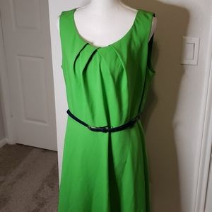 Women's Plus Size Midi Dress - Size 18W